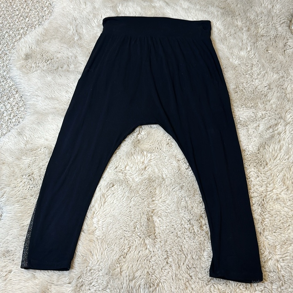 Lorna Jane Y2K vintage Life size Med  black parachute, harem, MC Hammer pants